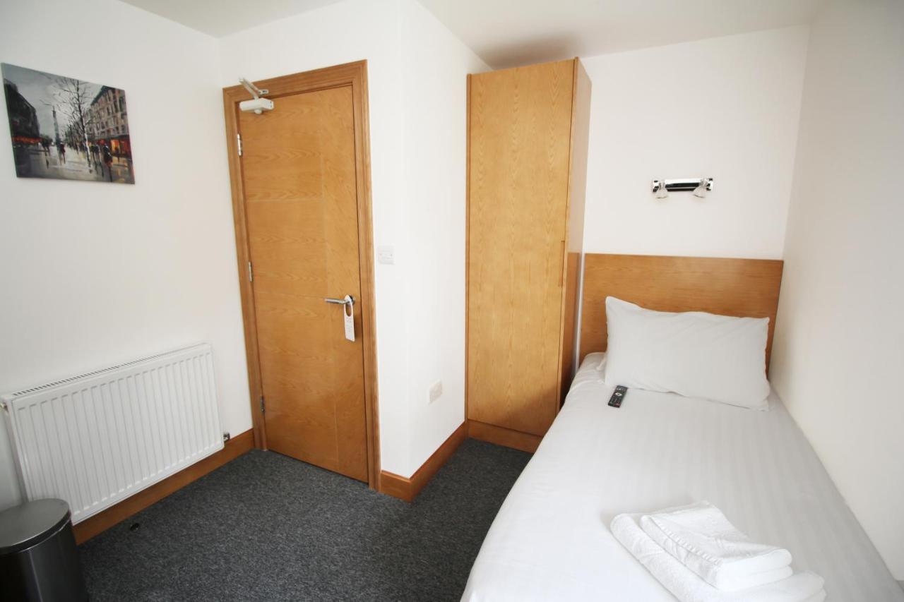 Single Room with Private Bathroom,1307770987:JPEG