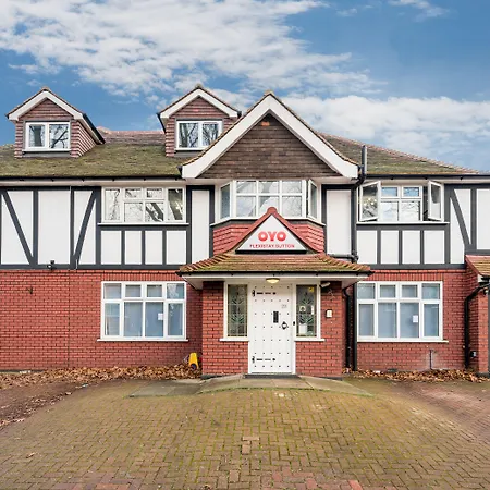 Flexistay Aparthotel Sutton-2